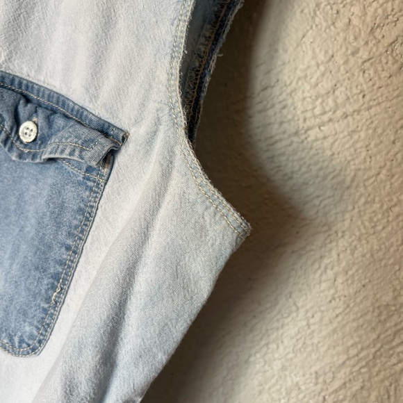 Madewell Two Tone Denim Button Down Tank Top - Picture 9 of 11